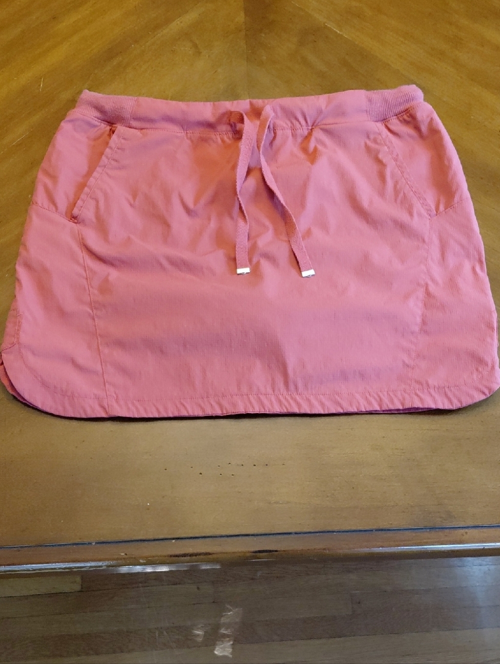 Te Verde Coral Pink Drawstring Skort